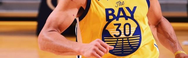 天下彩-62分！库里重启日天模式！勇士想赢球这并非最优解